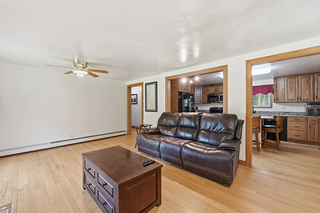 Photo of 126 Putnam Hill Rd