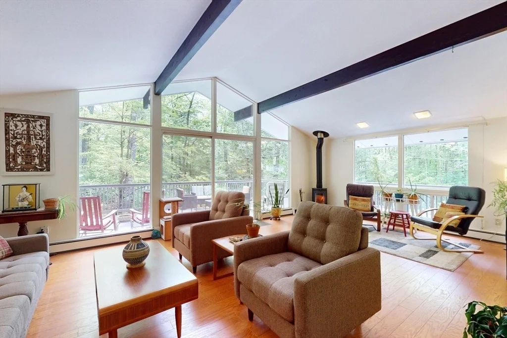 Photo of 8 Teawaddle Hill Rd
