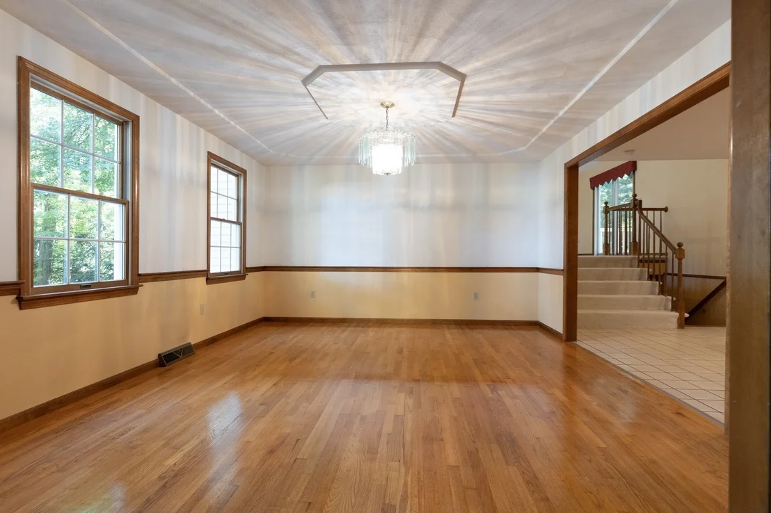 Photo of 4 Mead Circle