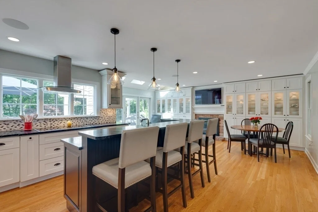 Photo of 37 Spruce Rd