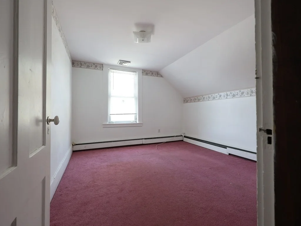 Photo of 433 Central Street