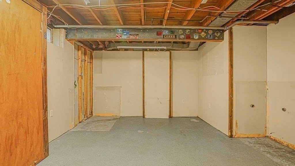 Photo of 128 W Canton Cir