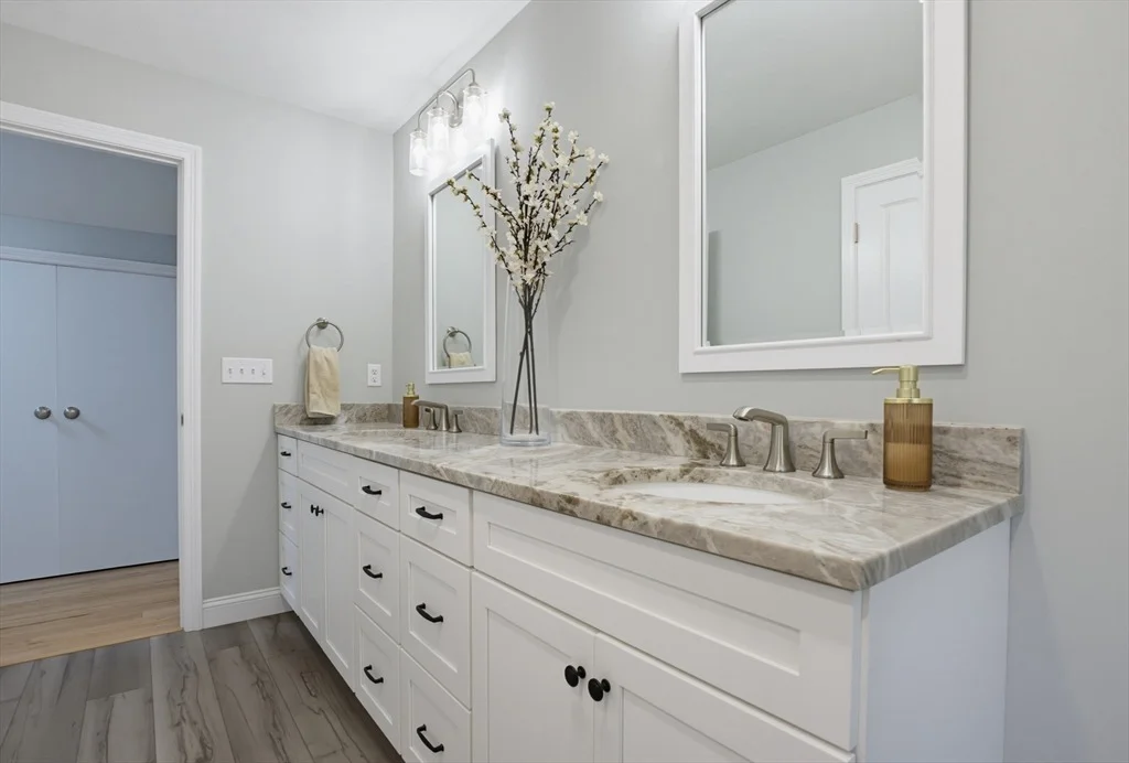 Photo of 3 Catacunemaug Rd