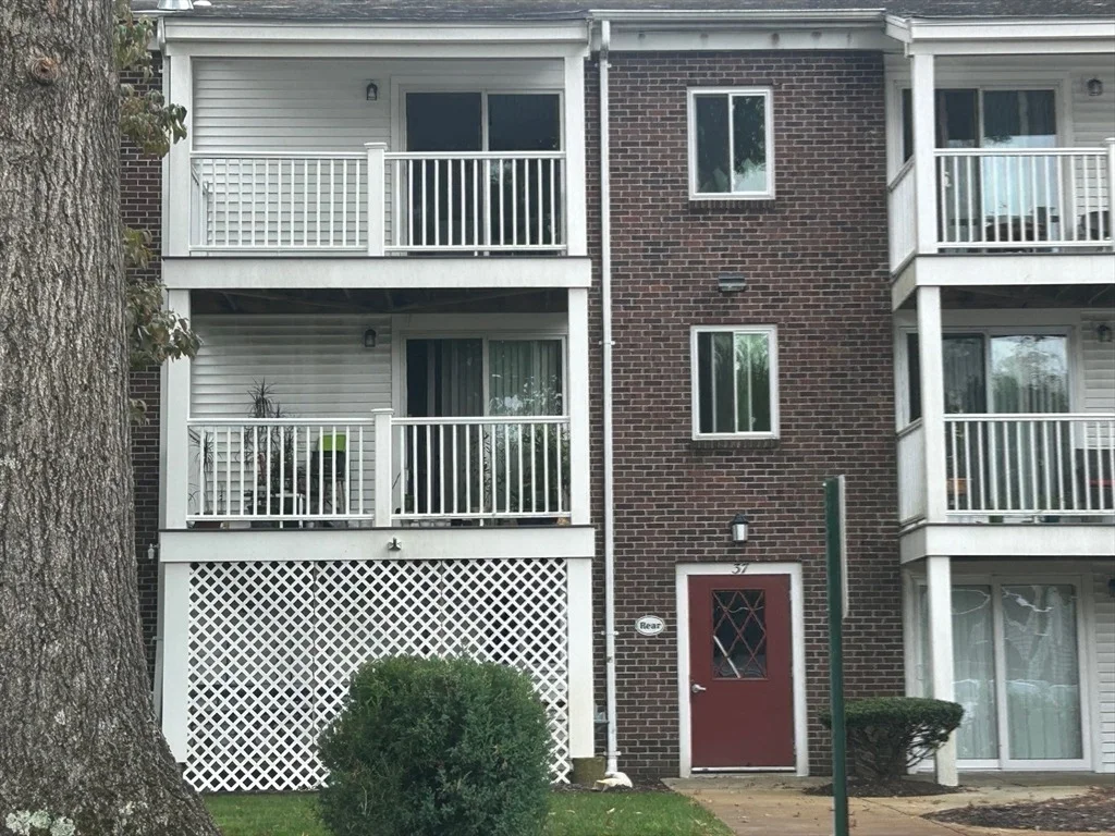 Photo of Unit 12 at 37 Will Drive