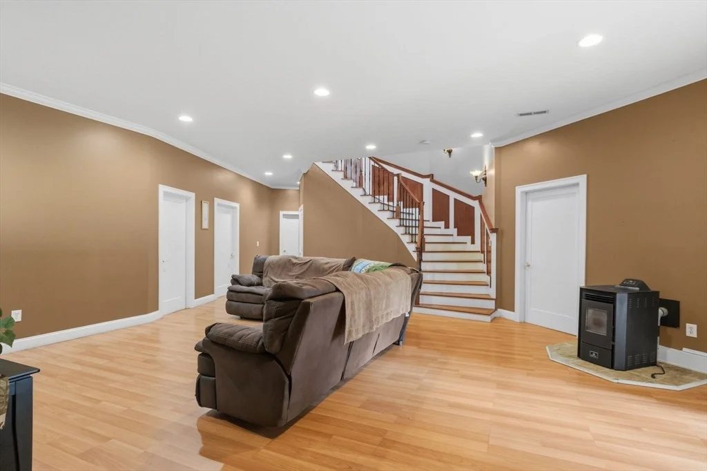 Photo of 91 Ames Rd