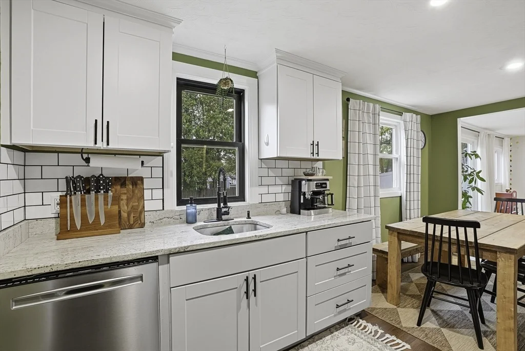 Photo of 18 Brookfield Ter