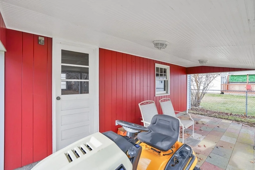 Photo of 76 Roy St