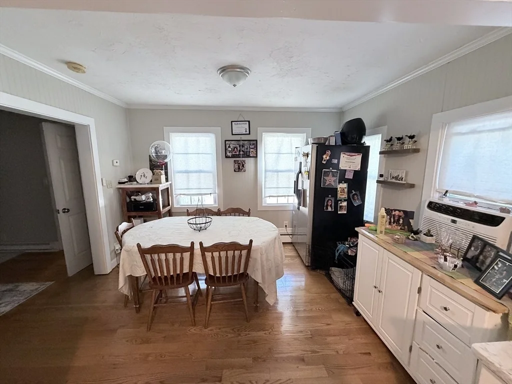 Photo of 110 River St
