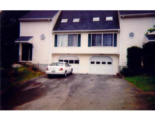 Photo of 9 Jonathan Circle