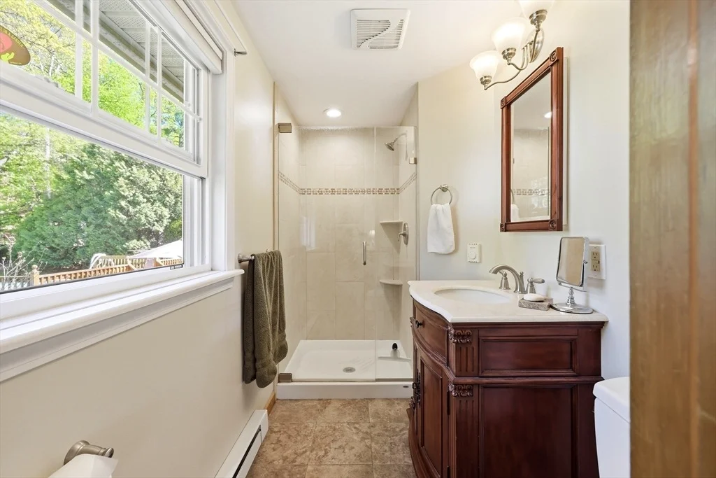 Photo of 9 Meadowbrook Drive