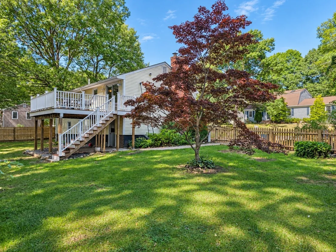 Photo of 5 Glenwood Cir