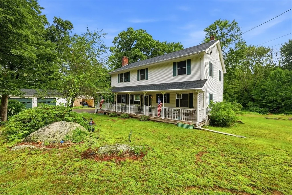 Photo of 10 Lyman Barnes Rd
