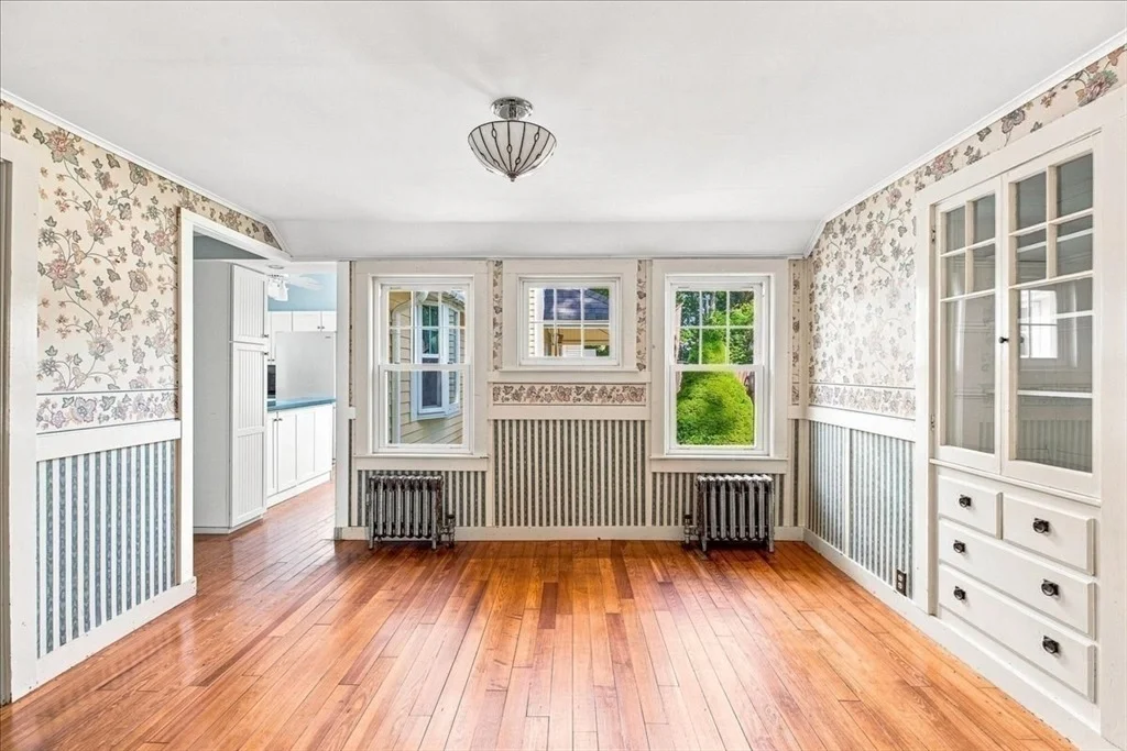 Photo of 2 Bartlett Ave