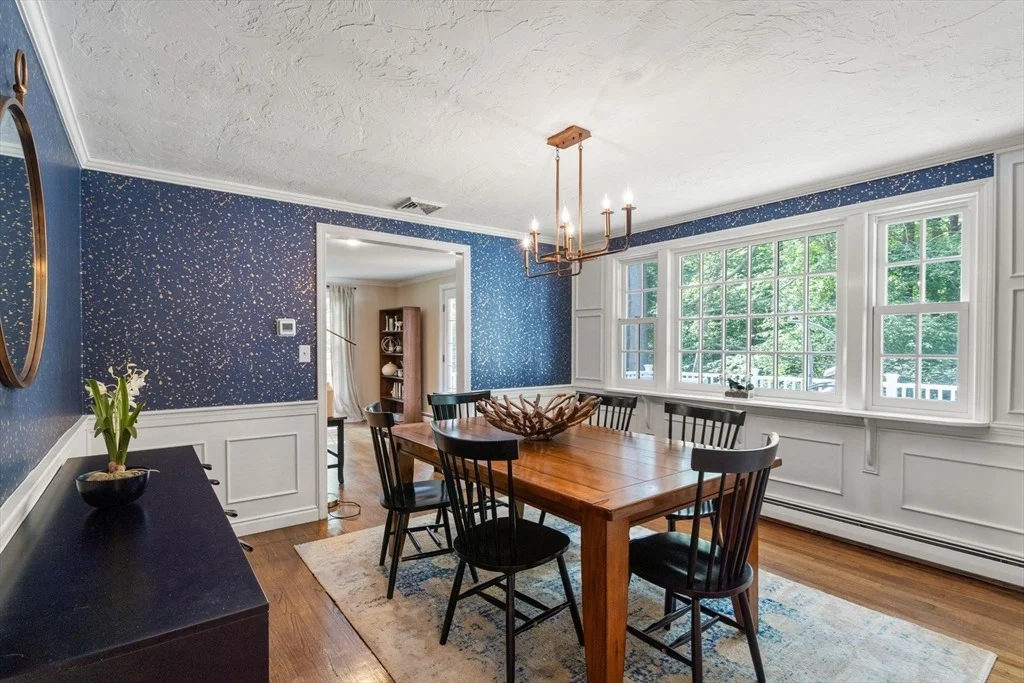 Photo of 18 Hearthstone Cir