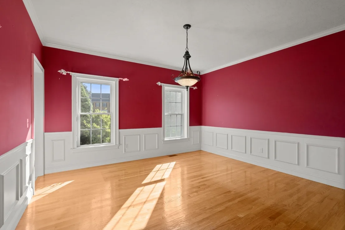 Photo of 34 Laurelwood Dr