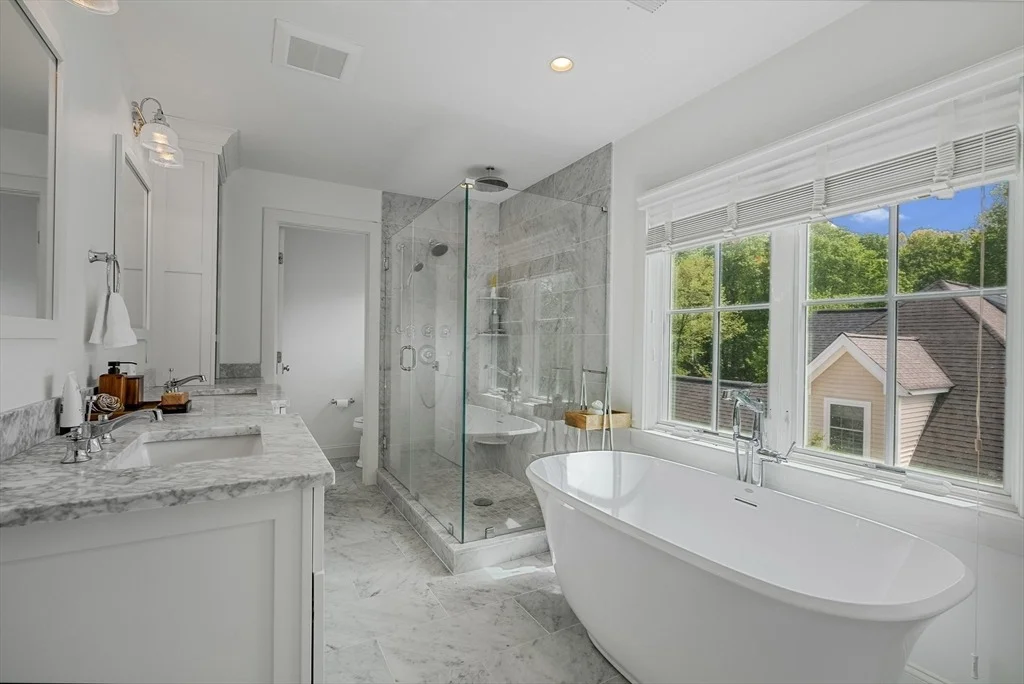 Photo of 7 Bemis Rd