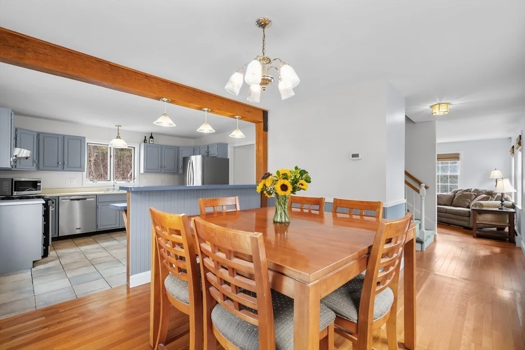 Photo of 5 Cottage Ln