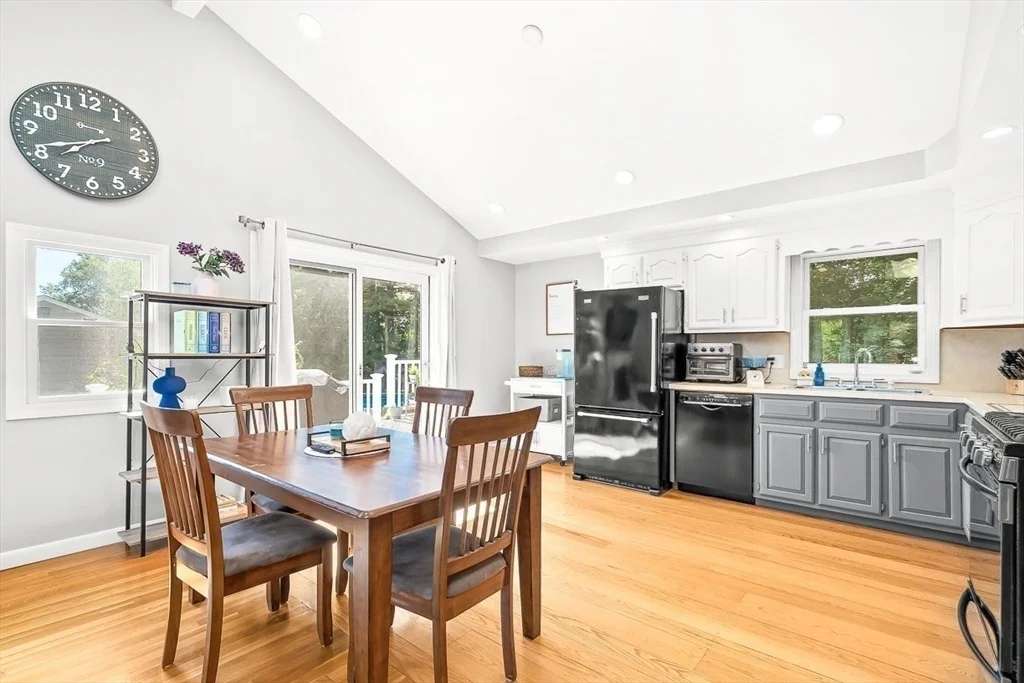 Photo of 8 Haskell Rd