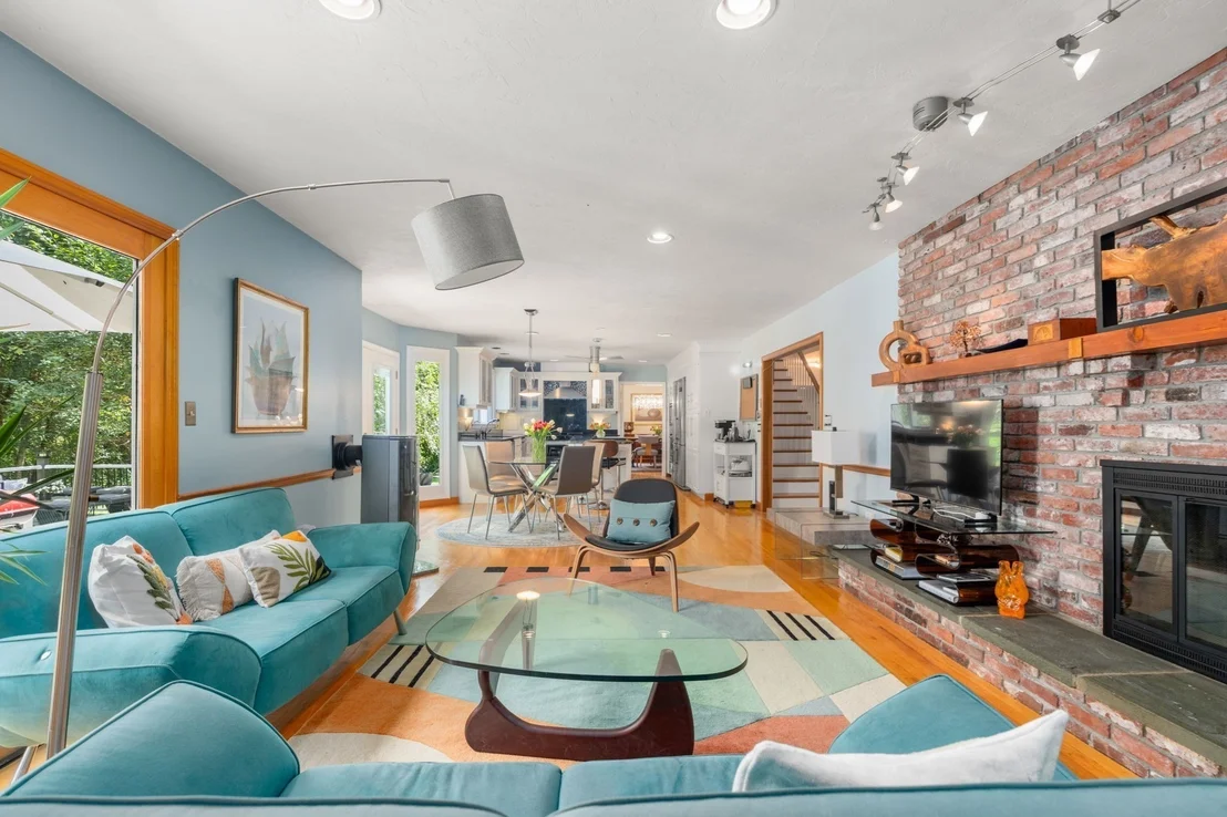 Photo of 40 Grand Hill Dr