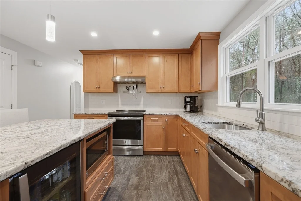 Photo of 8 Stoneybrook Drive