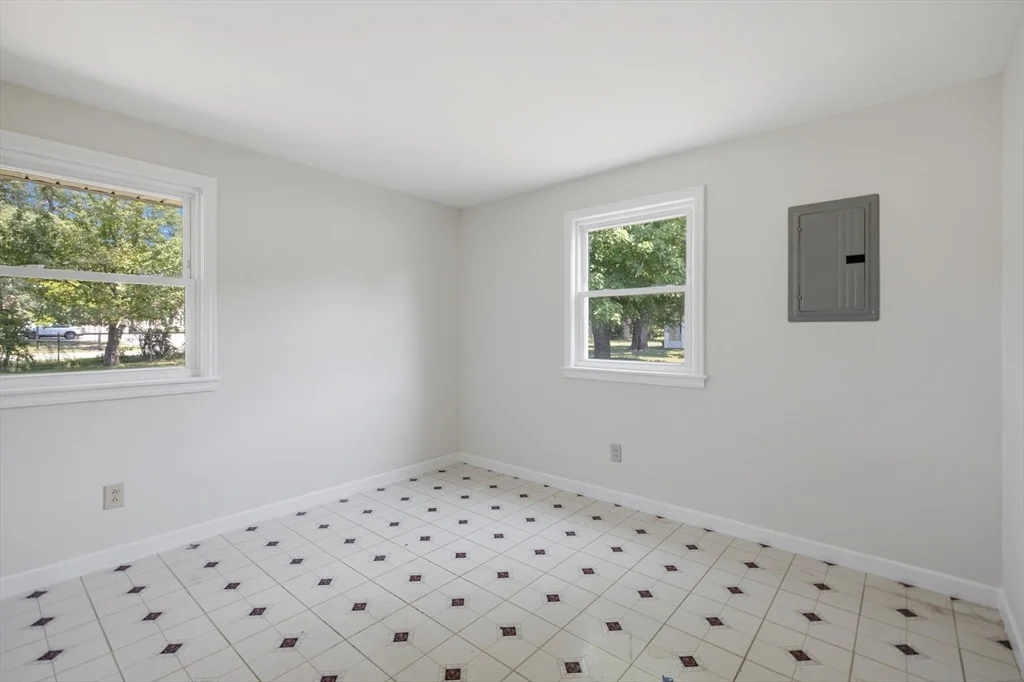 Photo of 154 Maple Street