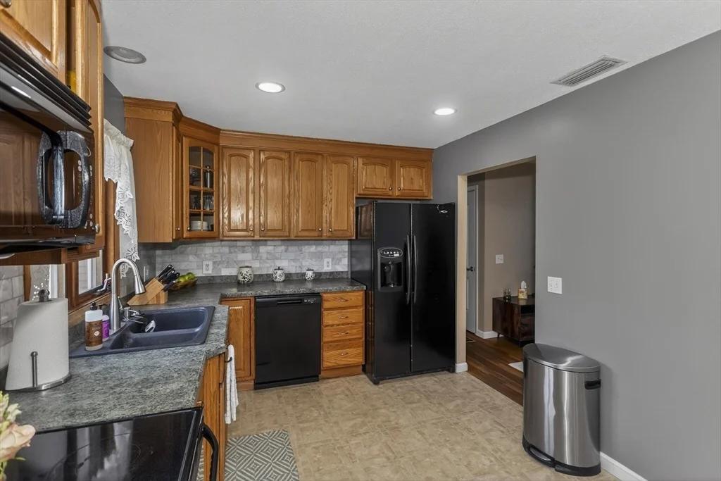 Photo of 128 Williams St