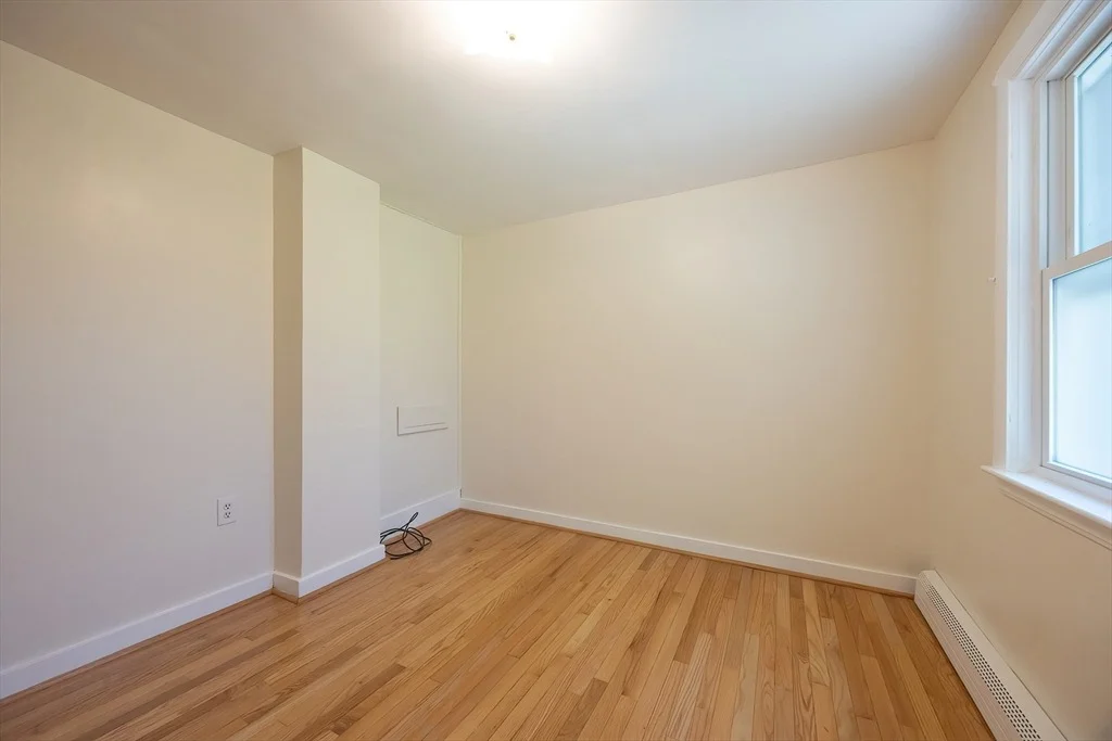 Photo of 103 Leland Rd