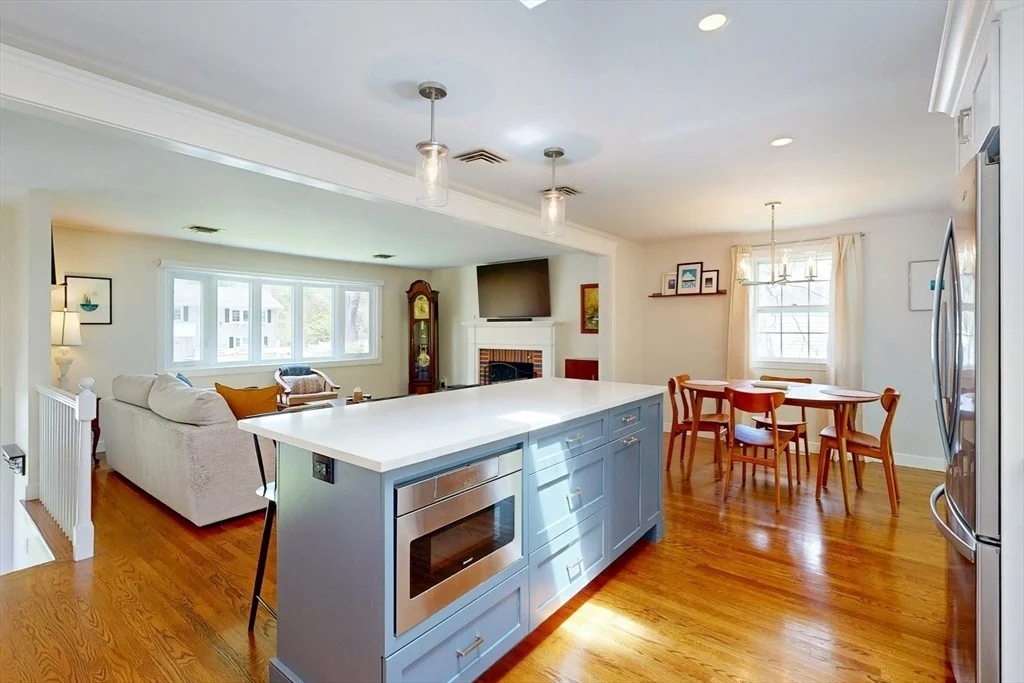 Photo of 18 Emerson Rd