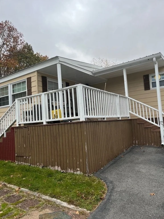 Photo of 11 Sonia Dr