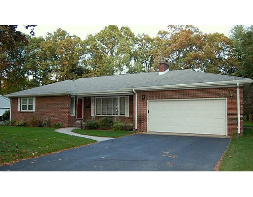 Photo of 67 Robin Road