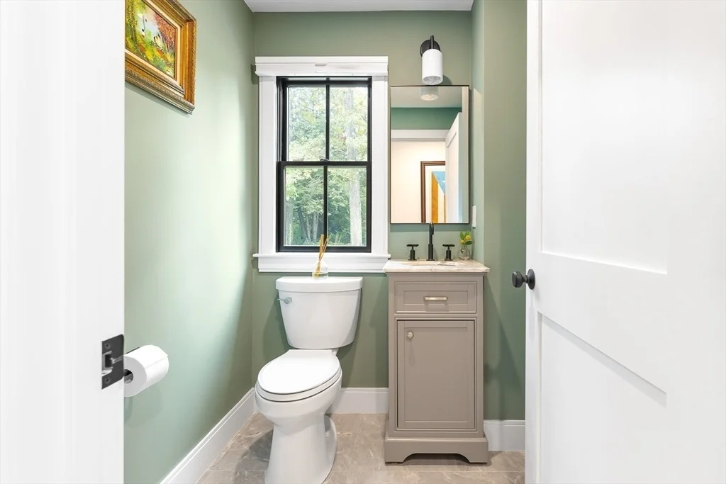 Photo of 24 Deerfield Road