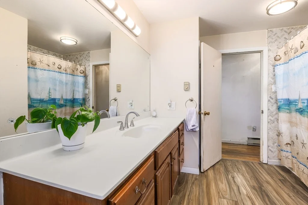 Photo of 6 Lerner Dr
