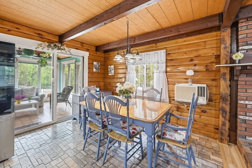 Photo of 35 Chestnut Dr