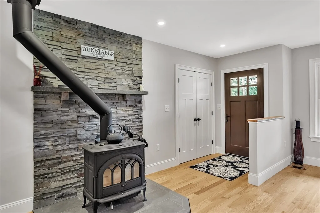 Photo of 33 Massapoag Way