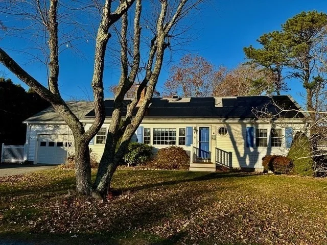 Photo of 8 Jasmine Ln