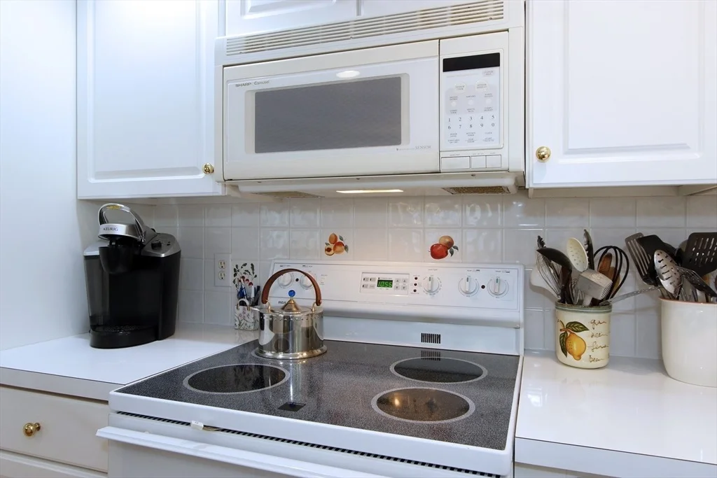 Photo of 18 Periwinkle Ln