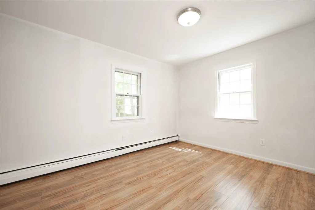 Photo of 297 Compass Cir