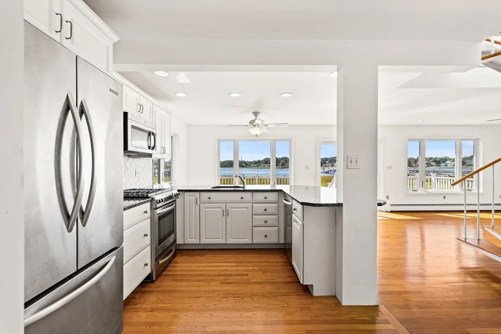 Photo of 12 Fosters Point