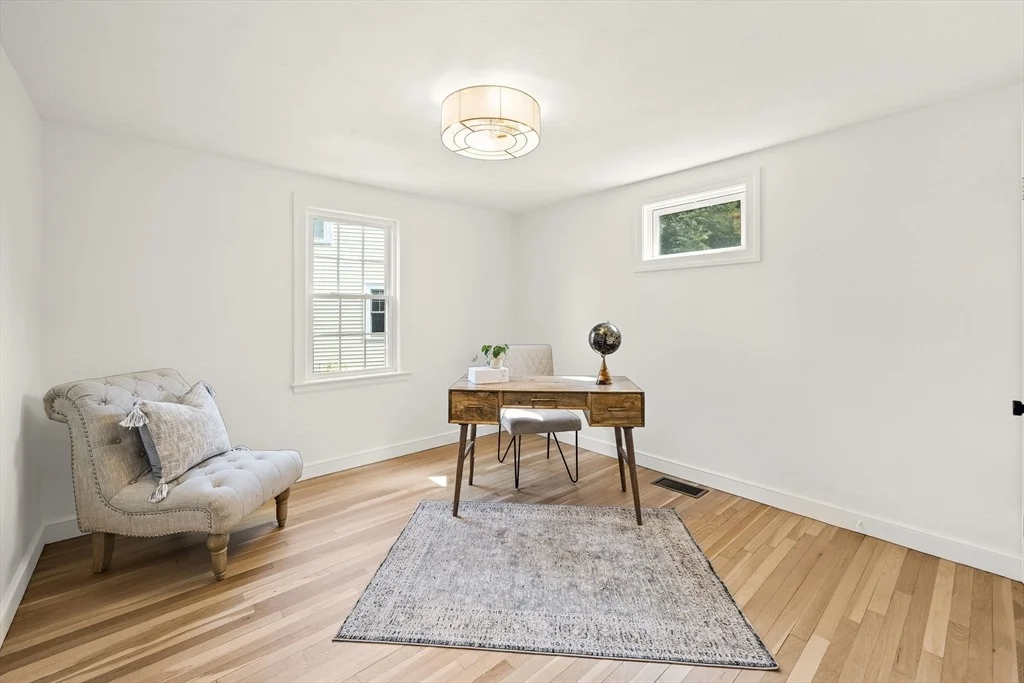 Photo of 5 Leroy Road