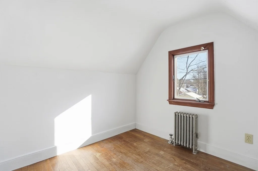 Photo of 12 Cardinal Road