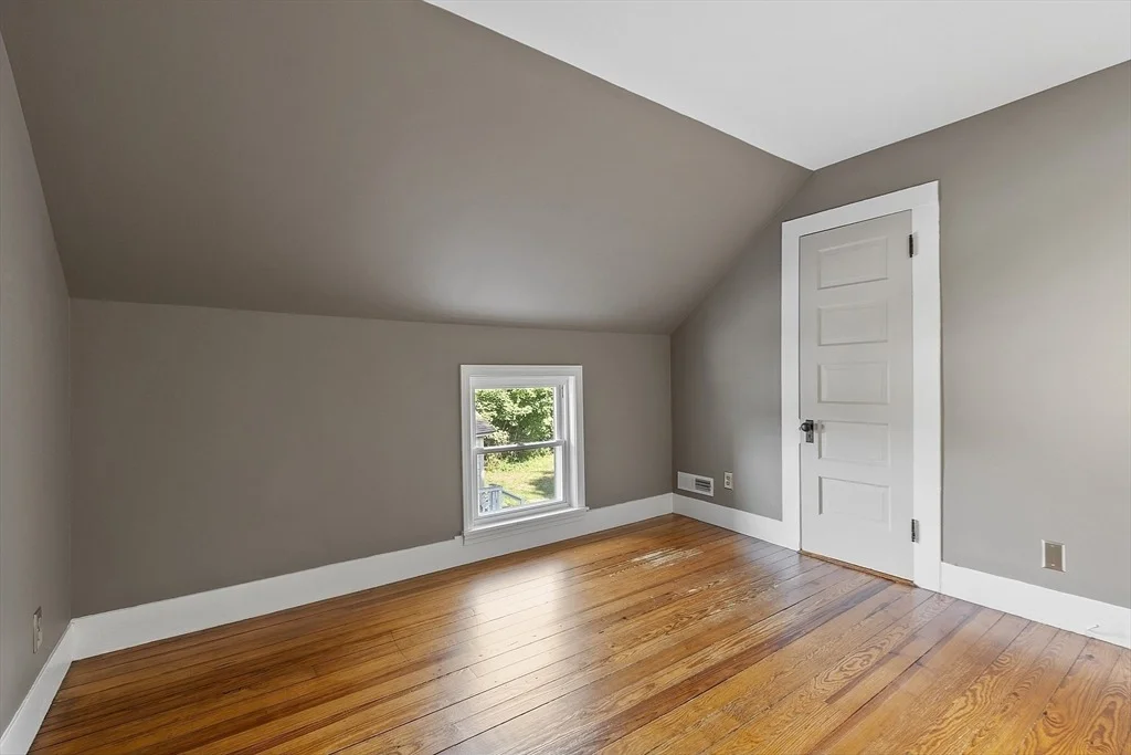 Photo of 84 Ward St