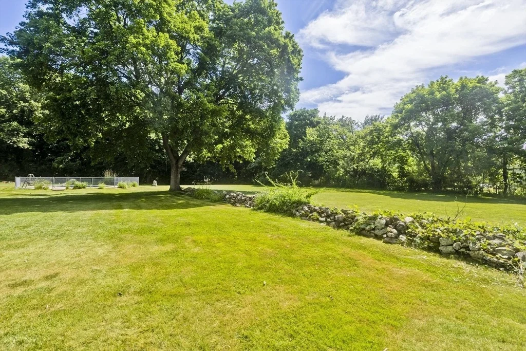 Photo of 138 Vining Hill Rd