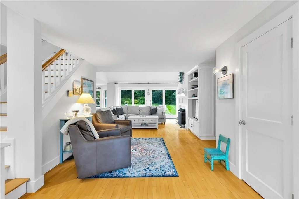 Photo of 575 Harwich Rd