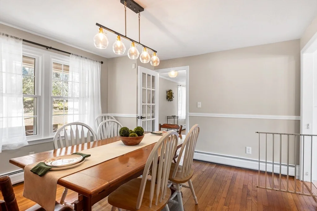 Photo of 451 Linebrook Road