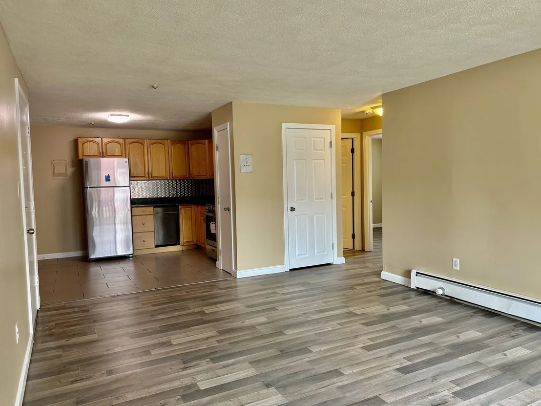 Photo of Unit 7 at 5 Kenmar Drive