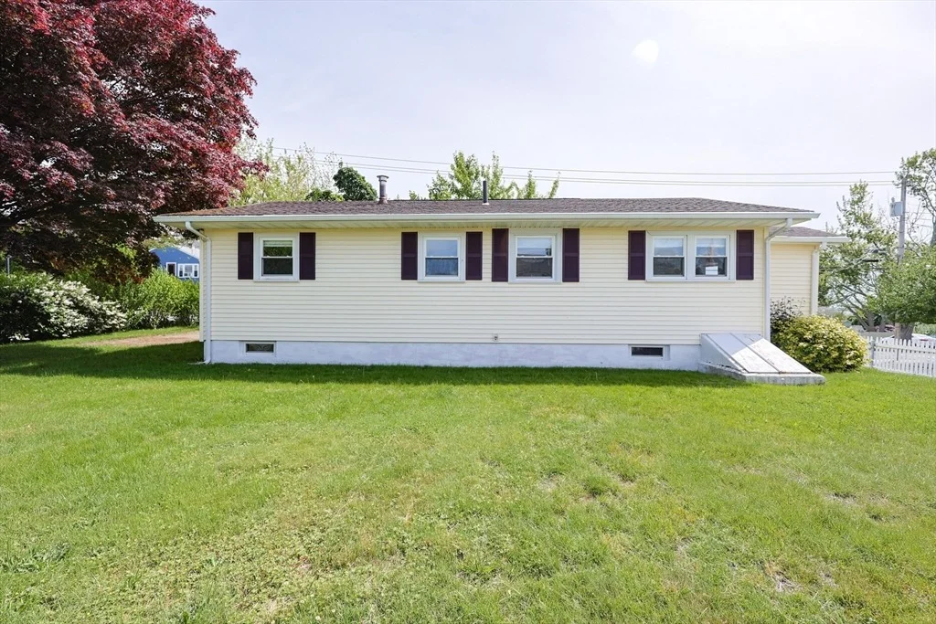 Photo of 320 Mount Hope Ave