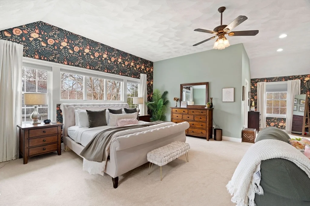 Photo of 18 Yankee Way