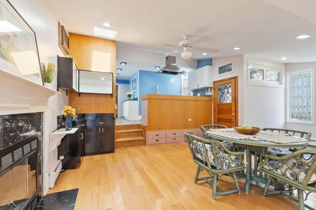 Photo of 111 Bass Ave