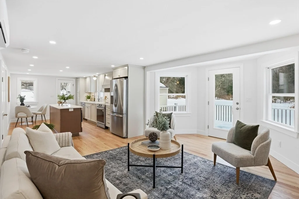 Photo of 4 Littlefield Rd