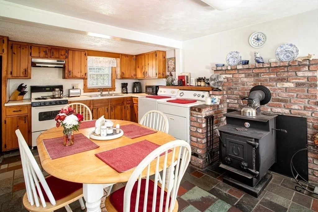 Photo of 96 Forge Rd